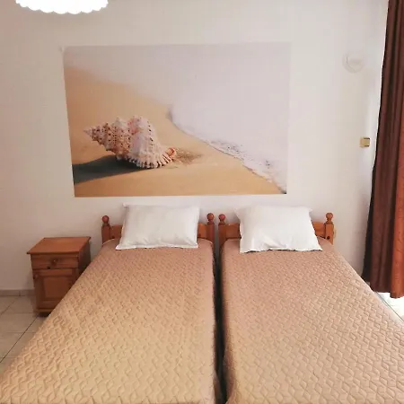 Panorama-Apartmany Chantall,Morski Zvuci 58,Ravda * ラヴダ