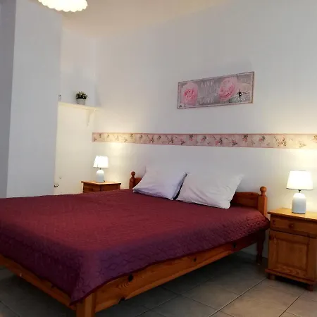 Panorama-Apartmany Chantall,Morski Zvuci 58,Ravda Guest house *