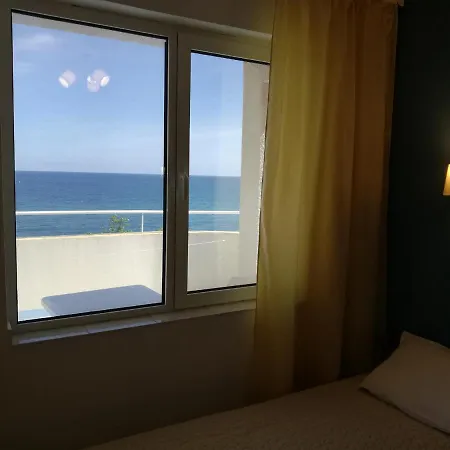 Panorama-Apartmany Chantall,Morski Zvuci 58,Ravda Guest house