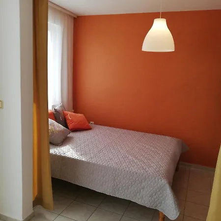 Guest house Panorama-Apartmany Chantall,Morski Zvuci 58,Ravda Ravda